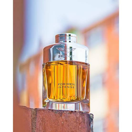 kalravkapadia's tweet image. PerfumeAddicts Exclusive Deal:

The BEST NICHE SMELLING DESIGNER EDP ON FLASH SUPER DEAL💐💐

THE BEAST IN ON SALE...PACKED PIECE AVAILABLE AT RATE OF TESTER 🎤🎤🎤🎤

🎤ONLY OFFLINE🎤

Bentley Intense Pour Homme for men from Bentley 100ml EDP for 3400. #woody #spicy #boozy