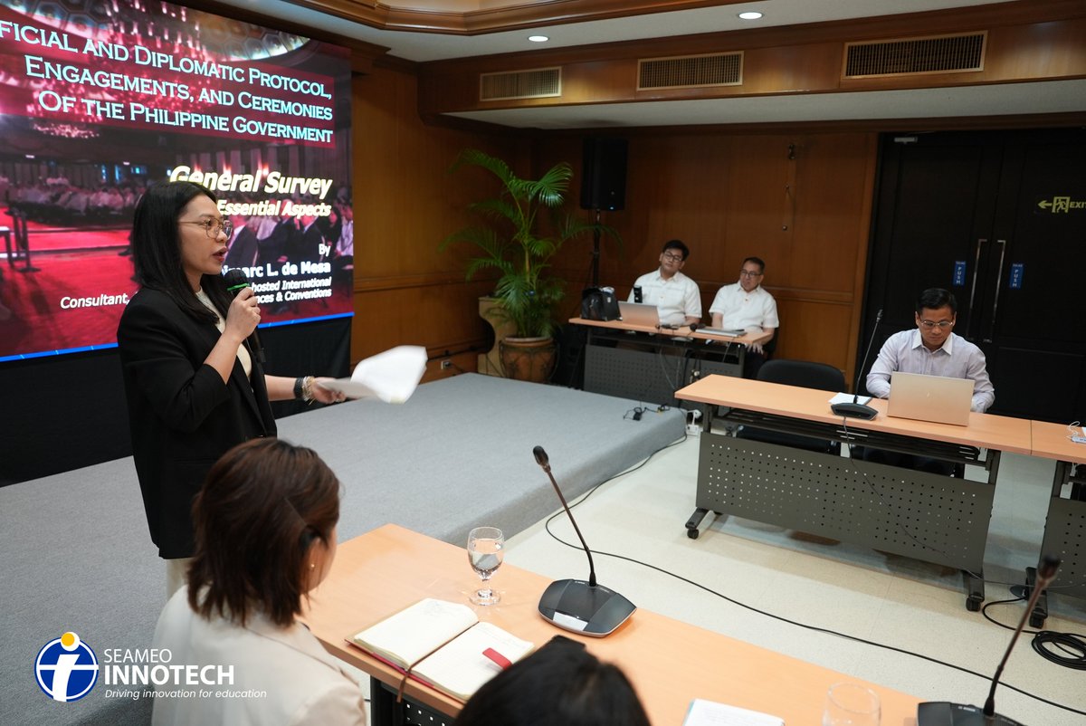 SEAMEOINNOTECH's tweet image. 𝗛𝗮𝗽𝗽𝗲𝗻𝗶𝗻𝗴 𝗡𝗼𝘄: 𝗝𝘂𝗹𝘆 𝟮–𝟰, 𝟮𝟬𝟮𝟱 – 𝗗𝗶𝗽𝗹𝗼𝗺𝗮𝘁𝗶𝗰 𝗣𝗿𝗼𝘁𝗼𝗰𝗼𝗹 𝗦𝗸𝗶𝗹𝗹𝘀 𝗘𝗻𝗵𝗮𝗻𝗰𝗲𝗺𝗲𝗻𝘁 𝗪𝗼𝗿𝗸𝘀𝗵𝗼𝗽 𝗳𝗼𝗿 𝗜𝗡𝗡𝗢𝗧𝗘𝗖𝗛 𝗦𝘁𝗮𝗳𝗳
#INNOTECH #DiplomaticProtocol #ProfessionalDevelopment