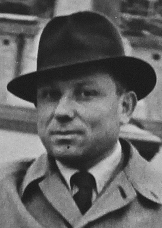 danyneudt's tweet image. Ontdek het waargebeurde verzetsverhaal van Henri Heffinck: van eenvoudige fietsenmaker tot succesvolle Belgische geheime agent tijdens WOII. Schrijf u in voor de gratis voorstelling van 4de verzetsnovelle ‘Het offer’. Inschrijven: heldenvanhetverzet.be/events/voorste…