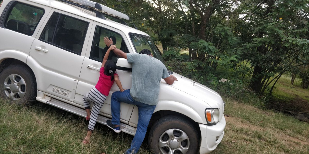 randhirs's tweet photo. This is my 2012 @MahindraScorpio. Single-hand driven, 1.3L km done, immaculate condition, under Comprehensive Insurance, regularly maintained, and passes every pollution test. 

But thanks to Delhi NCR’s arbitrary 10-year diesel vehicle ban, I can’t legally drive it.

@nitin_gadkari — why penalise responsible middle class owners?
