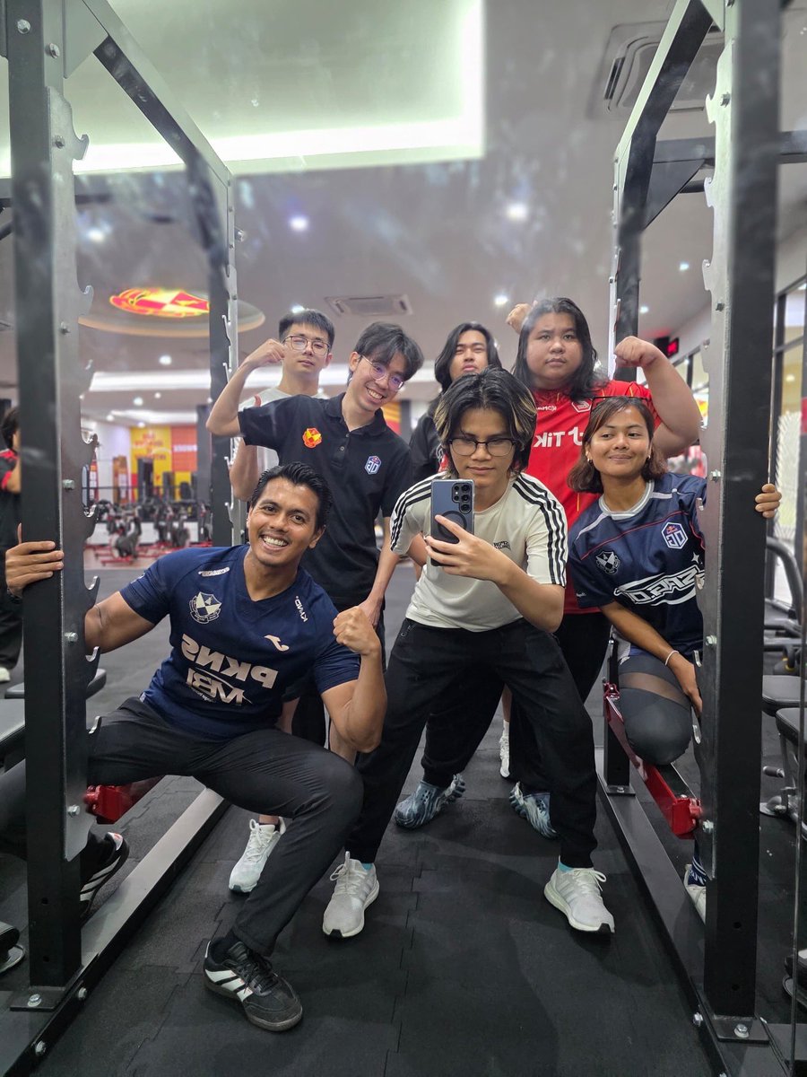 aidyjohan's tweet image. Tougher challenges this year. Bigger stage. 

Title defense begins. Riyadh 2025 – World Cup Esports Championships.

#SRGOG #EsportsChampions #Riyadh2025