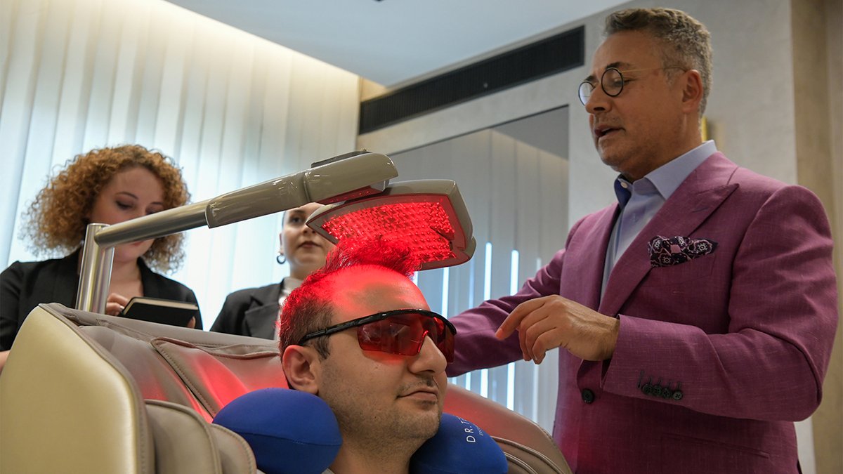 We held a special training on innovative hair treatments, led by Dr. Terziler himself. His deep knowledge and passion for teaching made the session both powerful and practical.