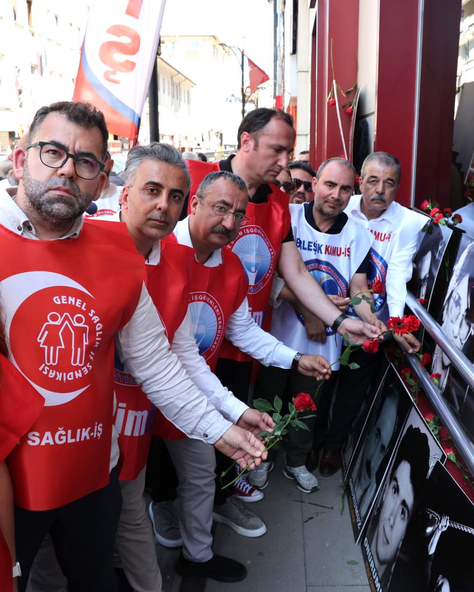 Genel Başkanımız Orhan Yıldırım, Genel Sekreterimiz Şükrü Balun, Bağlı Sendikalarımızın MYK üyeleri ve üyelerimiz Sivas'ta düzenlenen Madımak Anması'na katıldı.

Sivas'ı Umutma!
Unutturma!
#SivasKatliamınıUnutma