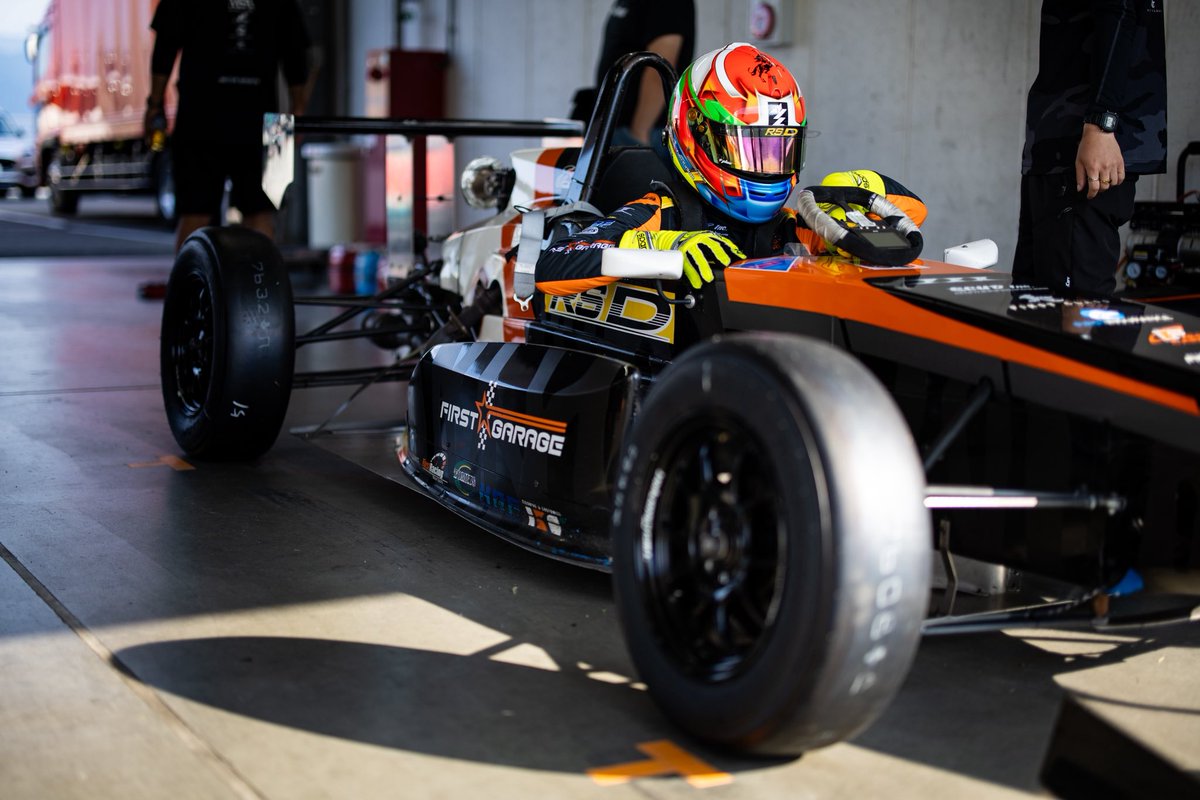 切替悠喜【Yuki Kirikae】 tweet media