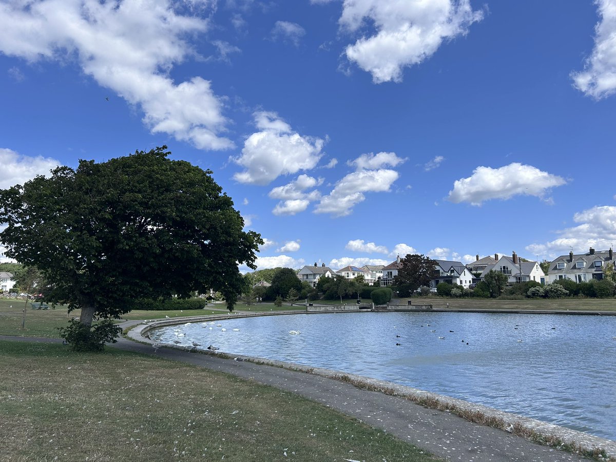 Peter Howells tweet media