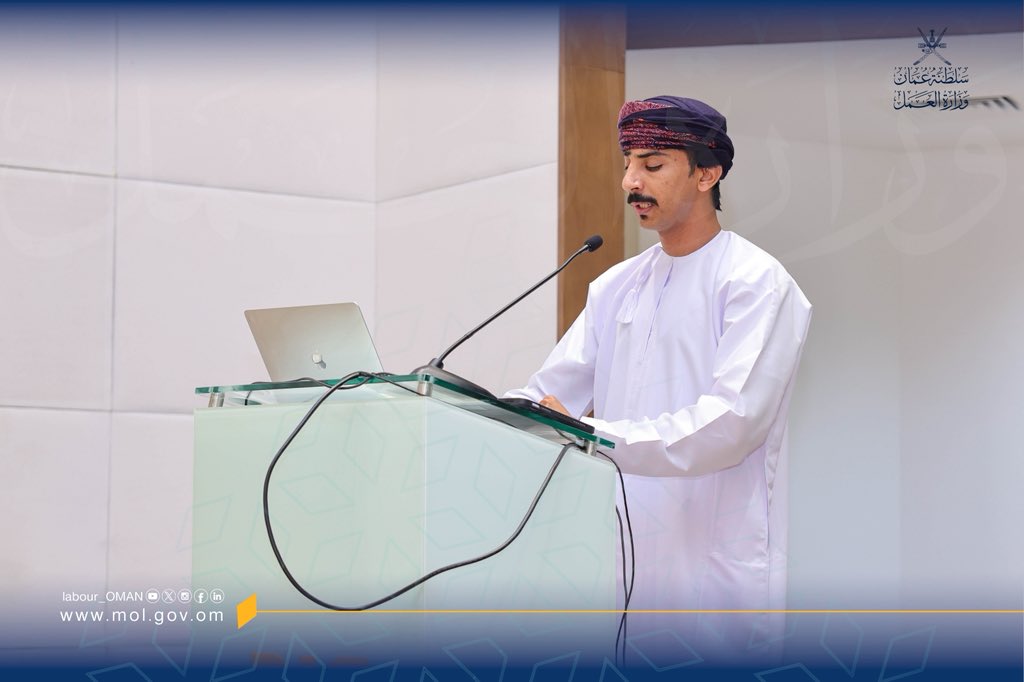 Labour_OMAN's tweet photo. نظمت جمعية الصناعيين العمانية @OMFA_Oman بالتعاون مع #وزارة_العمل حفل تكريم الخبراء الذين أسهموا في إعداد وتطوير ثماني حزم من المعايير المهنية الوطنية تحت رعاية سعادة السيد سالم البوسعيدي وكيل الوزارة لتنمية الموارد البشرية، في خطوة نوعية تهدف إلى مواءمة المهارات https://t.co/IxQyweEpZJ