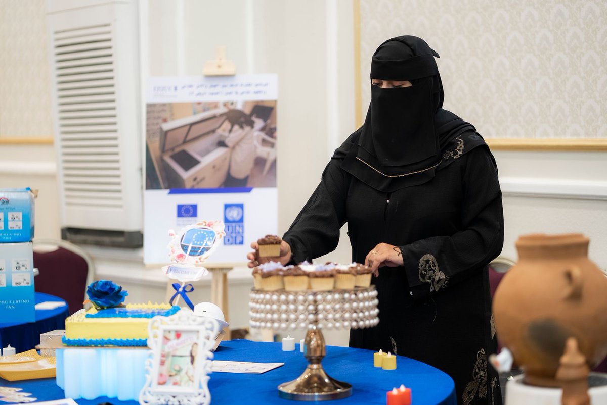 UNDPYemen's tweet photo. Through our #ERRY Joint Programme:

💼 Nearly 11K small businesses were launched — 45% women-led
👩‍🏫18K+ people were trained in job skills —  70% now employed

With support from @EUinYemen @SwedenInJo + with @WFPYemen @FAOYemen @ILO &amp; implementing partners 🤝 https://t.co/ZdPDDbMsIT
