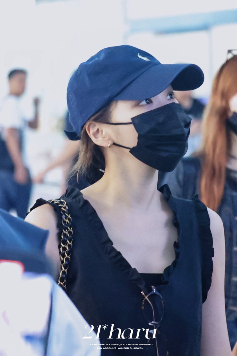 250606 ICN HQ

ʿ( ⸝⸝⸝⁺o̴̶˙•̫˙o̴̶⸝⸝⸝ )ʾ

#르세라핌 #LESSERAFIM #LE_SSERAFIM 
#김채원  #KIMCHAEWON #チェウォン #채원