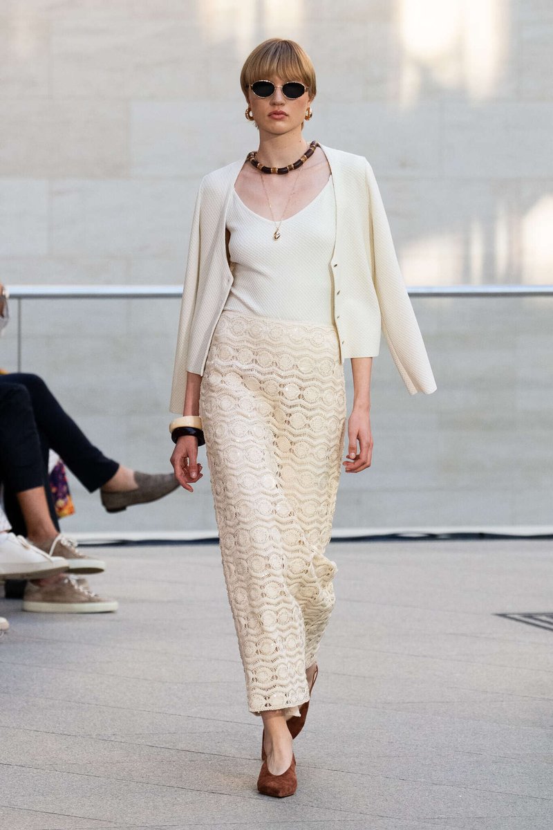 kendam_com's tweet image. MarcCain Spring Summer 2026 collection fashion show at Berlin Fashion Week SS26 (July 1, 2025) kendam.com/news/fashion-s…

#MarcCain #SS26 #Runway #FashionWeek #Berlin #Kendam