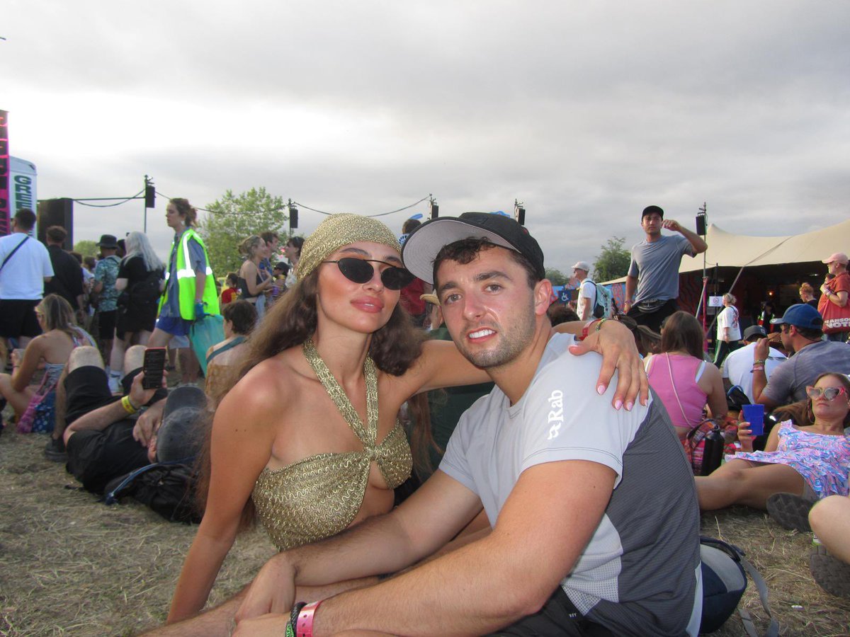 jay_killen's tweet image. Glasto 25 absolute all timer🤌🏻💙