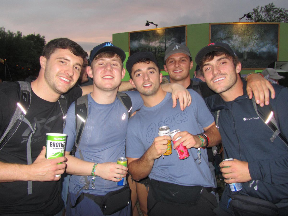 jay_killen's tweet image. Glasto 25 absolute all timer🤌🏻💙