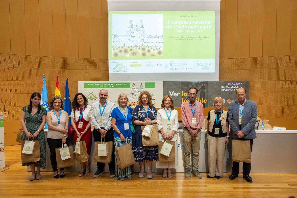 AEEsclerodermia's tweet photo. 🩺El II Congreso Nacional de Esclerodermia para Pacientes (28 de junio) nos dejó un sabor de esperanza: compañía, ciencia y avances en reumatología en torno a la #Esclerodermia.🌻

¡Gracias a cada médic@ que dedicó su tiempo para acompañarnos! #AEECongreso2025 #verloinvisible https://t.co/9sLLyXK77x