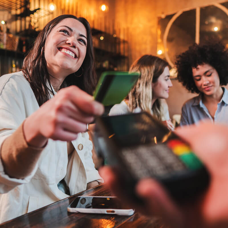 How do YOU prefer to pay? 🤔 Our Financial Literacy series kicks off a month of navigating consumer life by focusing on non-cash payment options this week! Explore credit cards, prepaid cards, smartphone payments, and consumer protection. vlfcu.org/financial-lite…
