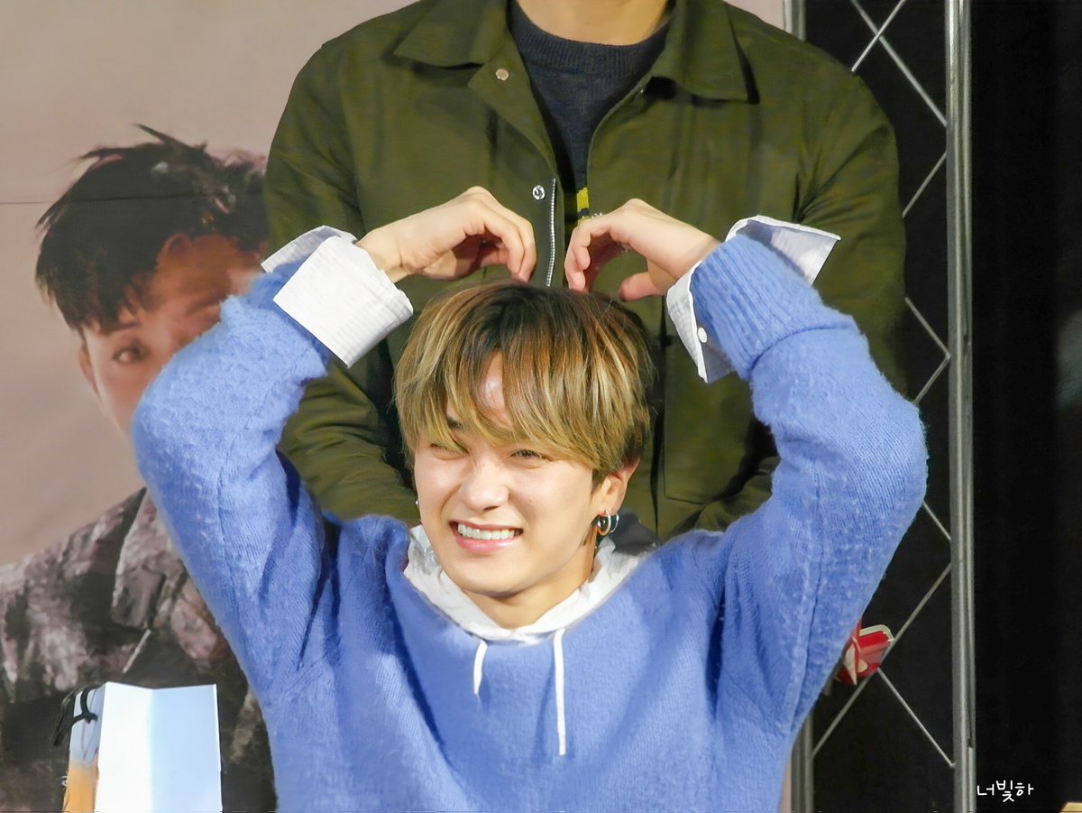 별빛보다 빛나는
네 미소를 잊지 않을래
#김재덕 #sechskies