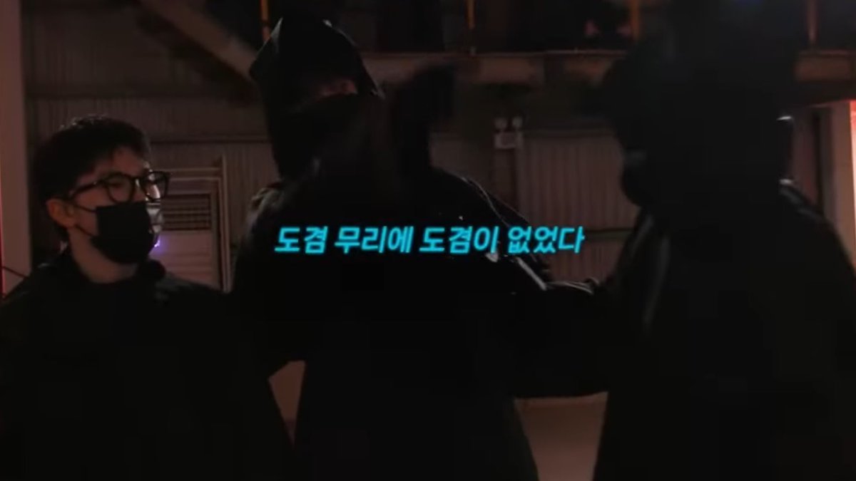 심지어 무리에없었는데 걍 웃긴사람됨