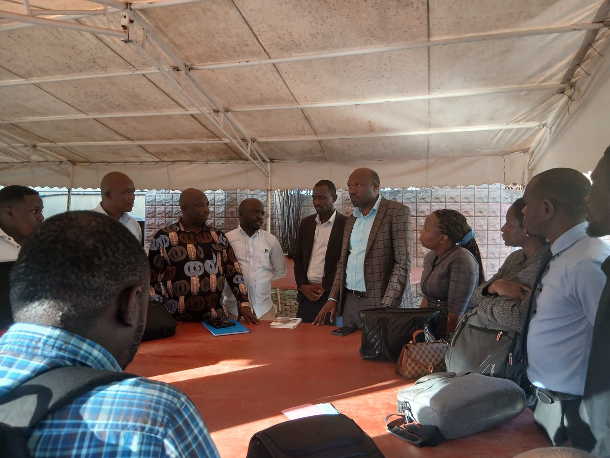 vida_consu60187's tweet photo. We are excited to announce that Vida Management Consult Limited has been awarded a contract from the Ministry of Agriculture @MAAIF_Uganda  to implement  the National Oilseeds Project @NOSP_UG  with funding from International Fund for Agricultural Development @IFAD https://t.co/YbsgIPJ3tB