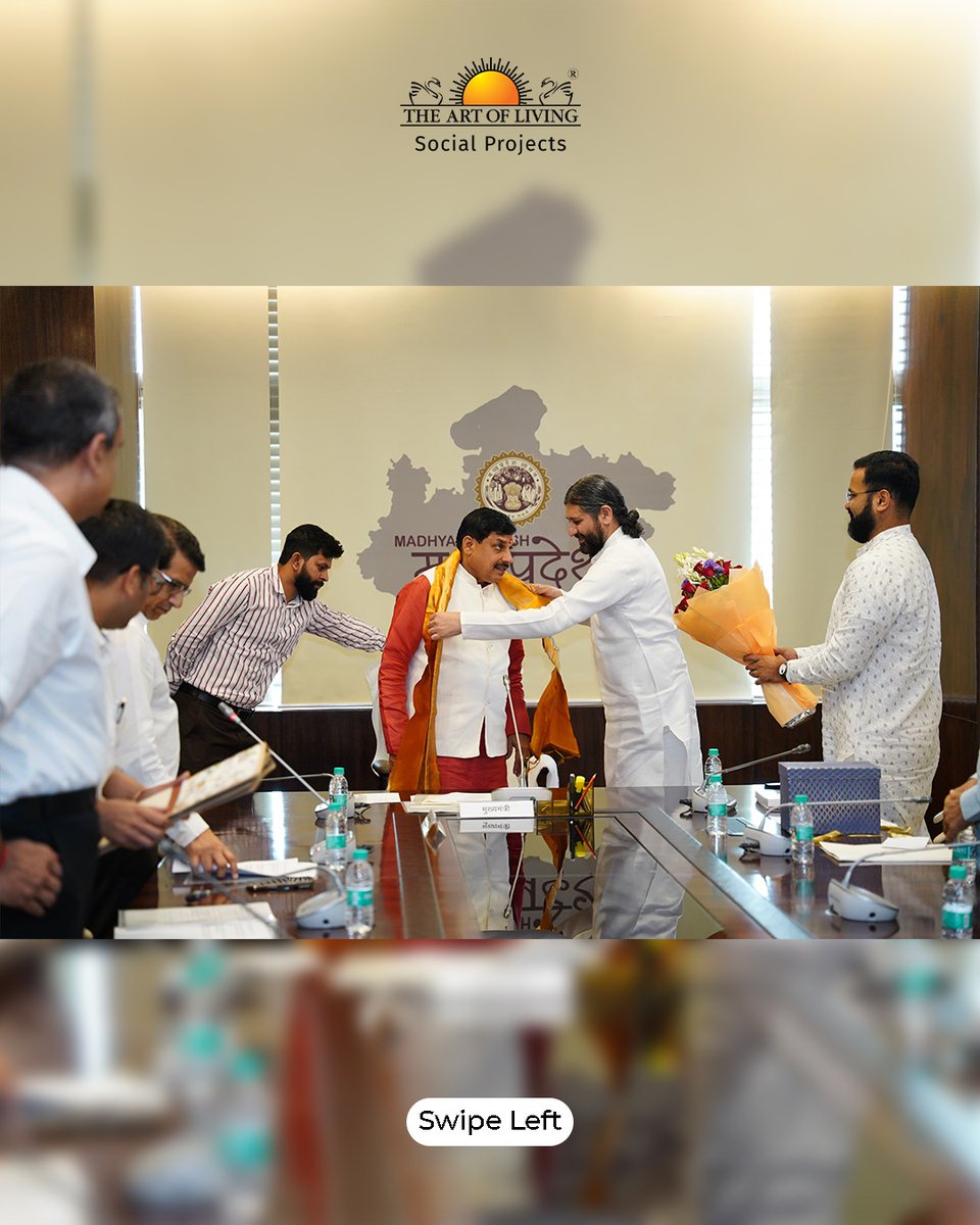 artofliving_sp's tweet photo. In the presence of Hon’ble CM of Madhya Pradesh, Dr Mohan Yadav &amp; Br. Pragyachaitanya, Chairman of The Art of Living SP, an MoU was signed between the Govt. of MP &amp; The Art of Living SP, to scale up Water Conservation, Farming, Afforestation &amp; Tribal development in Madhya Pradesh https://t.co/7GnPJ7x6JC