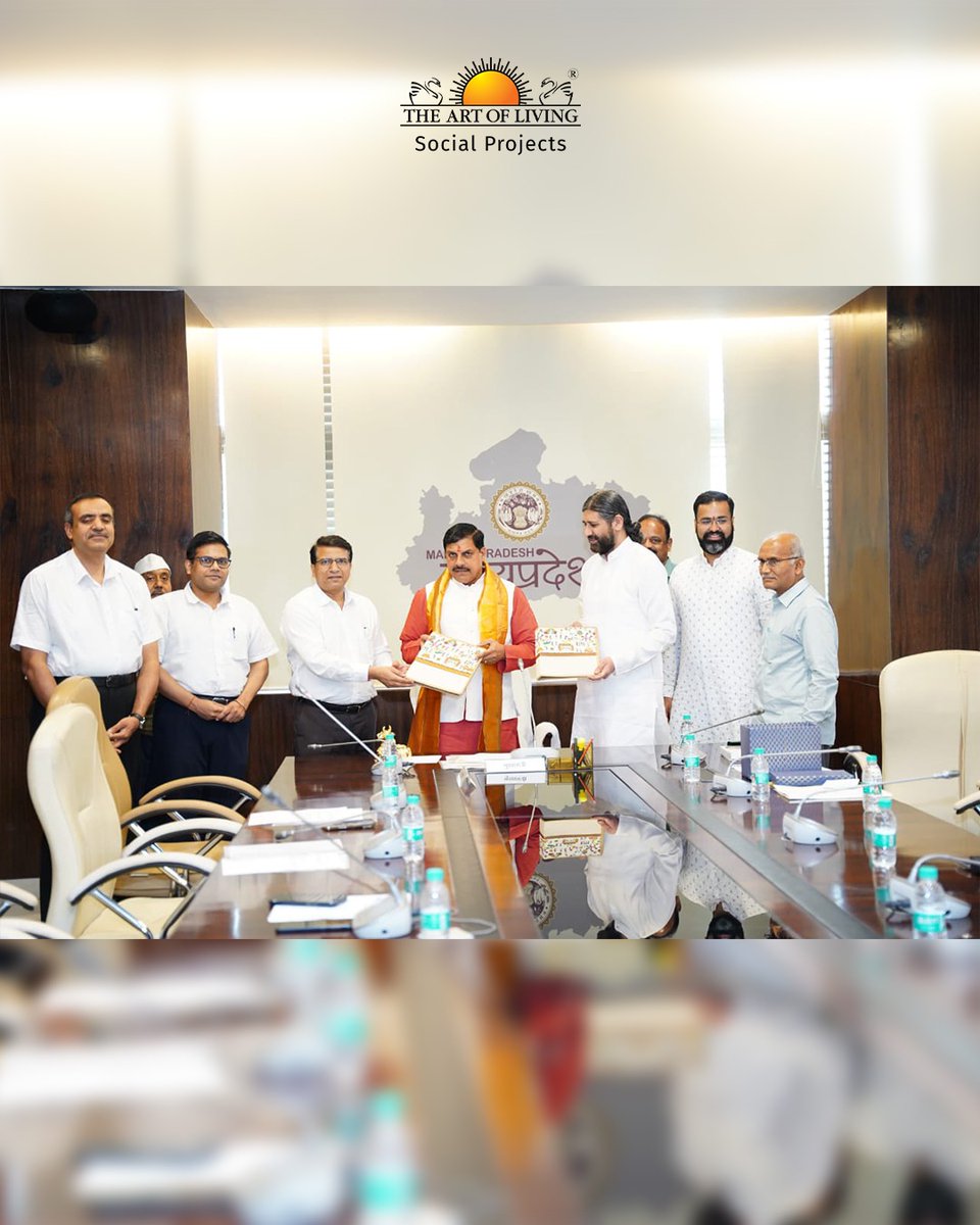 artofliving_sp's tweet photo. In the presence of Hon’ble CM of Madhya Pradesh, Dr Mohan Yadav &amp; Br. Pragyachaitanya, Chairman of The Art of Living SP, an MoU was signed between the Govt. of MP &amp; The Art of Living SP, to scale up Water Conservation, Farming, Afforestation &amp; Tribal development in Madhya Pradesh https://t.co/7GnPJ7x6JC