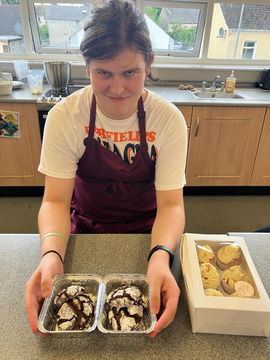 StBricins's tweet photo. Week 1 of our Programme concluded with Swimming @SlieveRussell & our 1st day of Week 2, the students got creative in the kitchen baking Crinkle cookies & vanilla cupcakes. We also visited BounceBack & enjoyed the facilities they had to offer. #Yum #Masterchefs #LocalSupports https://t.co/ziWH0v16nu