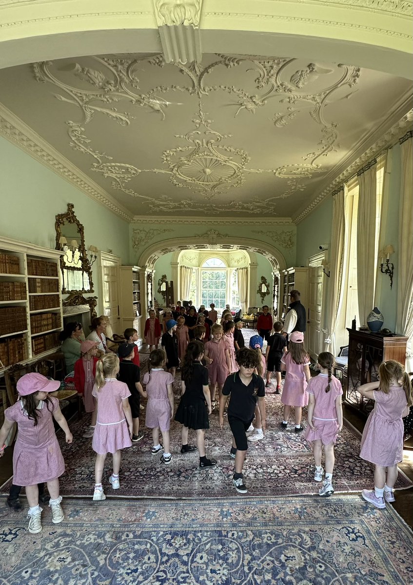 Cnocell y Coed tweet media