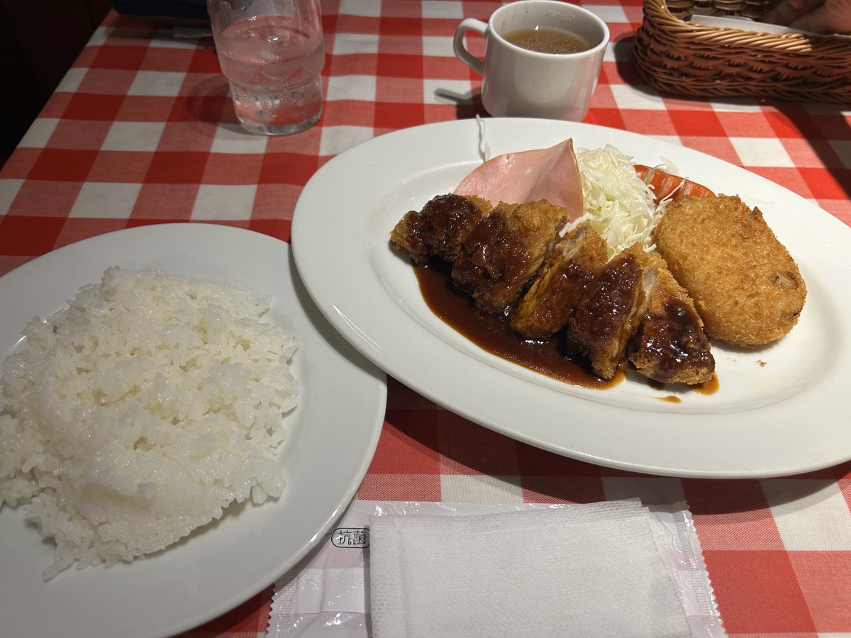 あまりに暗すぎる写真