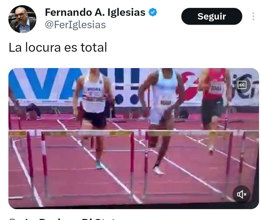 AssLatam's tweet image. Fernando Iglesias, argentine MP, posted a video where an athlete touched his private parts during a race.
He said "the madness is total".