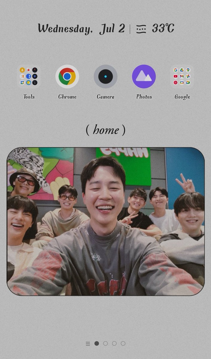 RaqibaNaz's tweet photo. Ok after years I've changed my wallpaper ~ 😭💜💜💜💜💜💜💜
@BTS_twt #BTSisHome https://t.co/0I47r401li