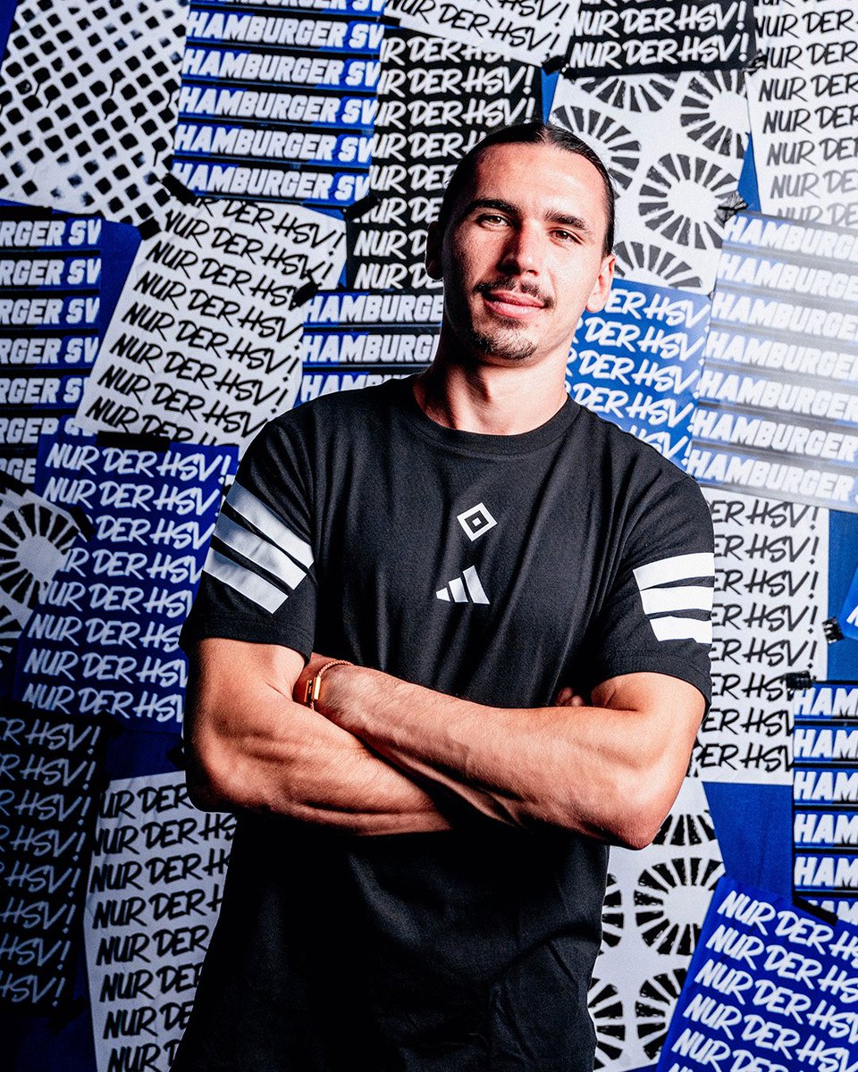 unserfussball's tweet photo. 🚨 Alerte French Touch en Bundesliga 🇫🇷✨

👟L'attaquant français Rayan #Philippe rejoint le #HSV en provenance de l'Eintracht Braunschweig. À seulement 24 ans, il apportera sa technique et son sens du but à l'équipe.

Il portera le numéro 14 cette saison 🔢

#Bundesliga https://t.co/HbJ37BqelN