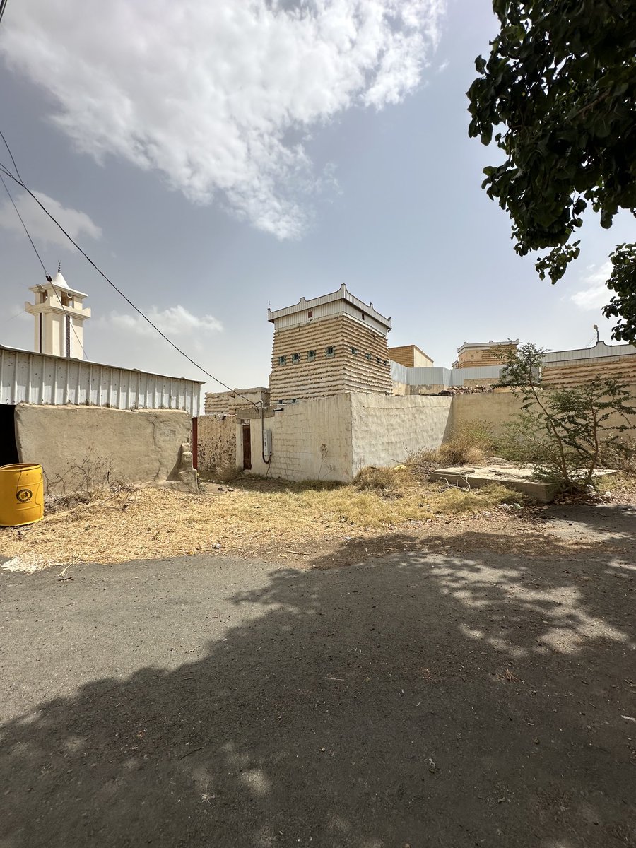 مسفر علي النمر tweet media
