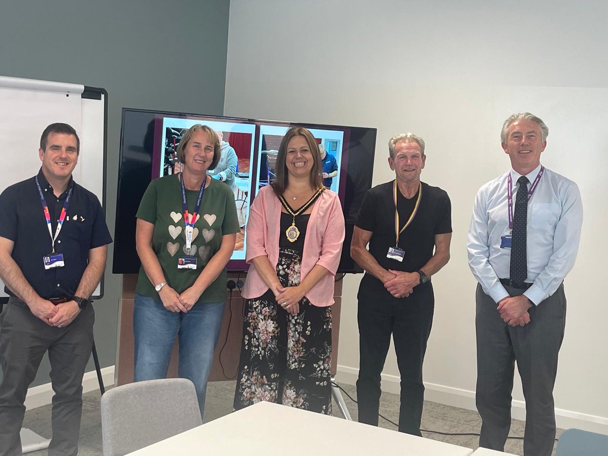 Mayor of Ellesmere Port tweet media