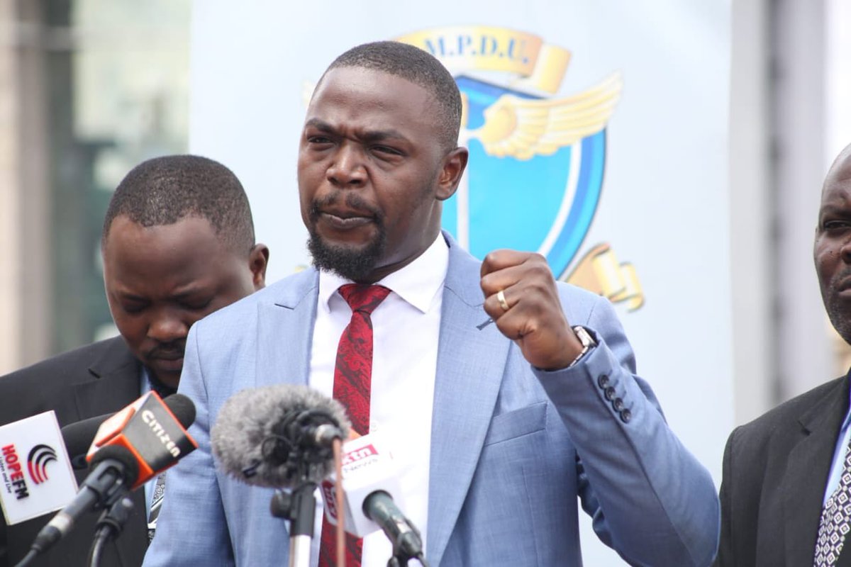 nairobiDailyNew's tweet photo. Dr. Davji Atella: 

All medical interns under KMPDU to be paid Ksh206K. https://t.co/lSJEP3cyaq