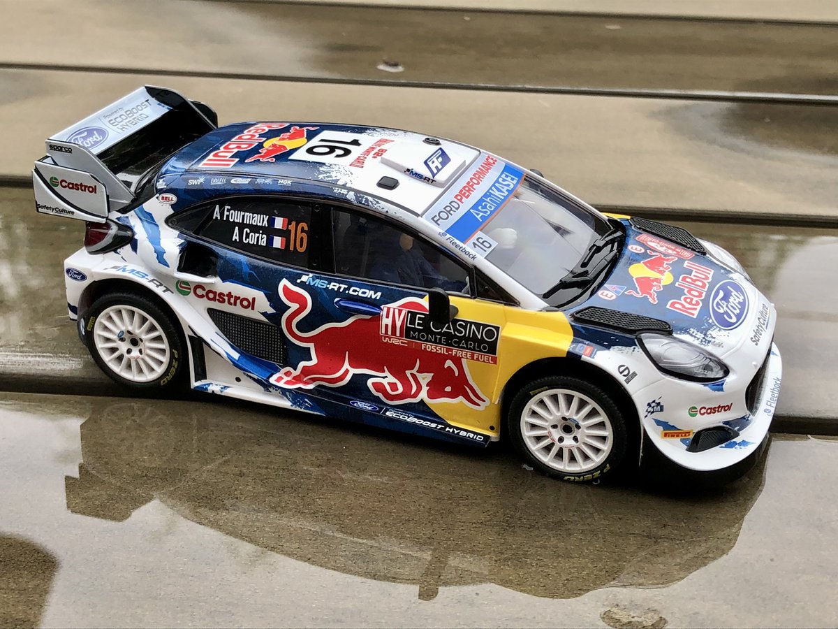 FormerCarPR's tweet image. Postman’s been. New @Scalextric Puma WRC car, ‘almost free’ and direct from the factory thanks to loyalty points.
