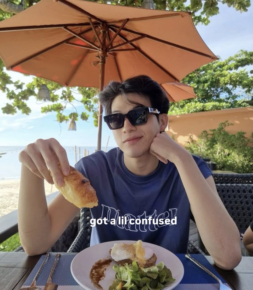 1805_25jpg's tweet photo. kalo sky ikut tren, dan dia bilang nani pinter 𝙣𝙜𝙪𝙡𝙚𝙠, mungkin ini maksudnya….

— skynani oneshoot 18+ au. https://t.co/kafzZKj8ro