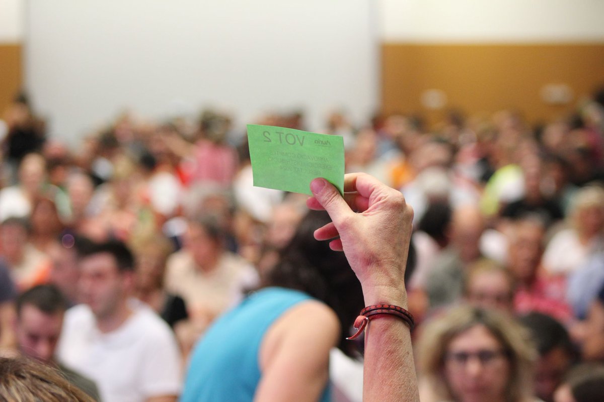 ✅<a href="/auria_grup/">Àuria</a> celebra una assemblea multitudinària amb més de 340 socis!

S’aproven els comptes anuals i el nou Pla Estratègic 2025-2028, reforçant la transparència i l’impacte social. 
 
 🔗 + info: diarideladiscapacitat.cat/auria-celebra-…