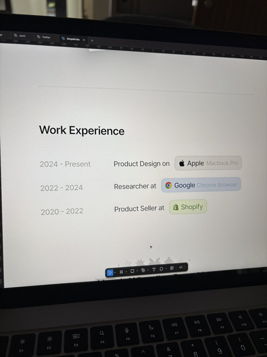 heysatya_'s tweet image. “Why should we hire you?”
My work experience: say less