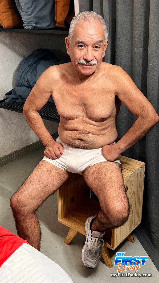 Older4me's tweet image. Kamir, the Latino daddy who takes the heat to another level.  His love for pleasure is as intense as his charisma. Dare to keep up with him? 
🤯myfirstdaddy.com
🥒9p0e.short.gy/Kadir