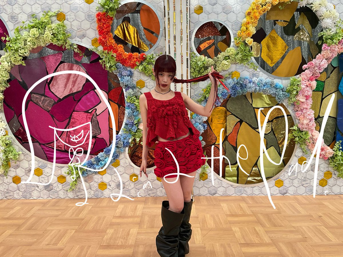 akki0722atk's tweet image. めっちゃかっこいい!!
バラの花をイメージした衣装も可愛い♥️

 #アイナジエンド
 #fns音楽祭 
 #革命道中