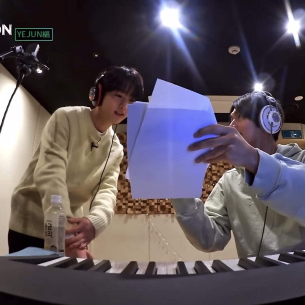 matchalatte428's tweet photo. 貴重なレコーディングイェちゃん〜🎧

元気にしてますかイェちゃん〜！

#WeLoveYEJUN
#김예준
#andAUDITION https://t.co/gcQILhhcqP