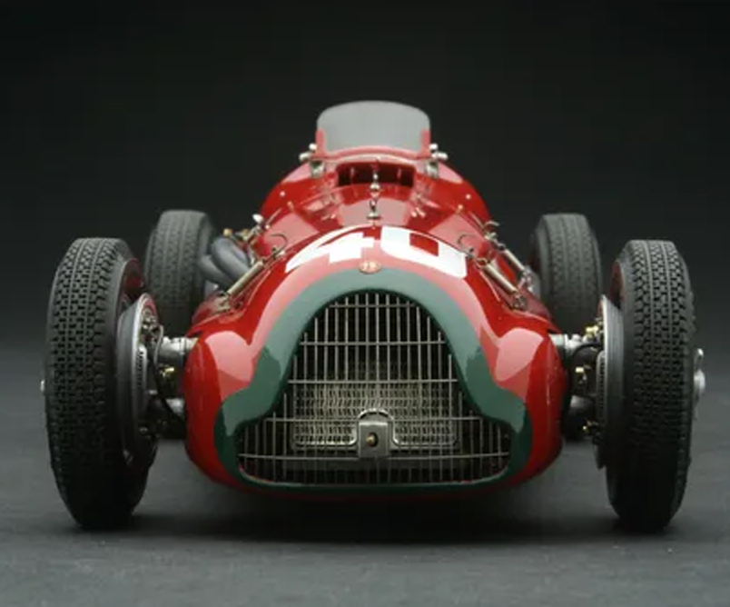 #100_designs_made_motorsport_great
#30 The Alfetta noses
The striking nose designs of the Alfa Romeo 159s served to identify the team's drivers in 1951, as all the "Rosso Corsa"-painted cars were visually similar.
©texto: Jorge Gil Cerracín <a href="/georj_igl/">Jorge Gil Cerracín</a> ©fotos: de sus autores