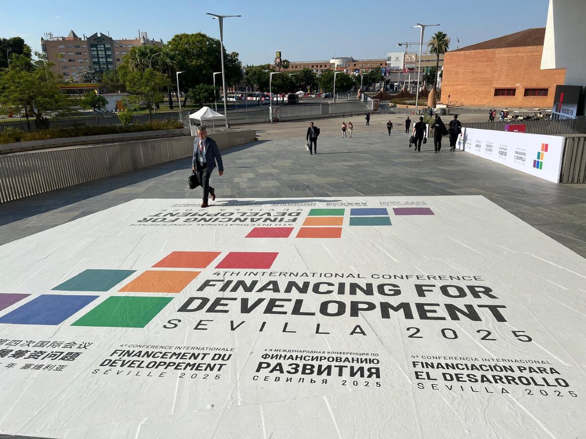 Seguimos en Cumbre Sevilla |  ¿Por qué es importante?

‼️Porque los impactos del cambio climático y de la pérdida de naturaleza ya nos están afectando, especialmente a las poblaciones más vulnerables 

‼️Para garantizar una agenda transformadora: disminución de subsidios