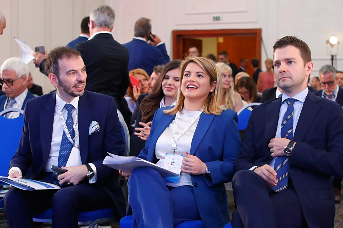 Maria Tripodi tweet media
