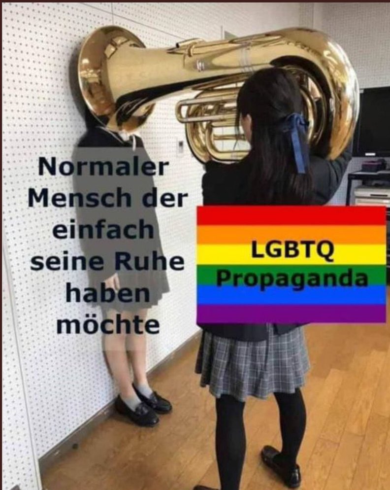 fruehgg's tweet photo. @derspiegel Ich kann diese Scheiße nicht mehr hören!!!
Spielt halt „Fußball“ oder was auch immer ihr macht und gut ist!!
Es interessiert doch keine Sau was ihr im Schlafzimmer veranstaltet https://t.co/GpwEBDqeGo