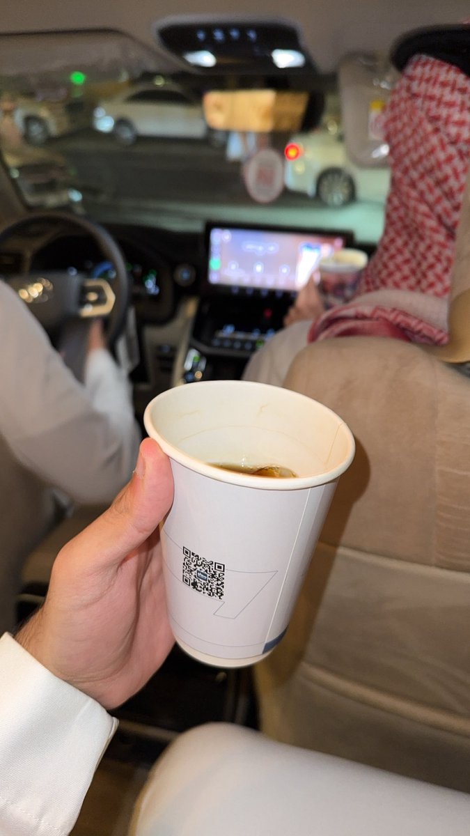 1_gf's tweet photo. لازم قهوتين في اليوم عشان يكتمل اليوم https://t.co/PFyciUiqvk