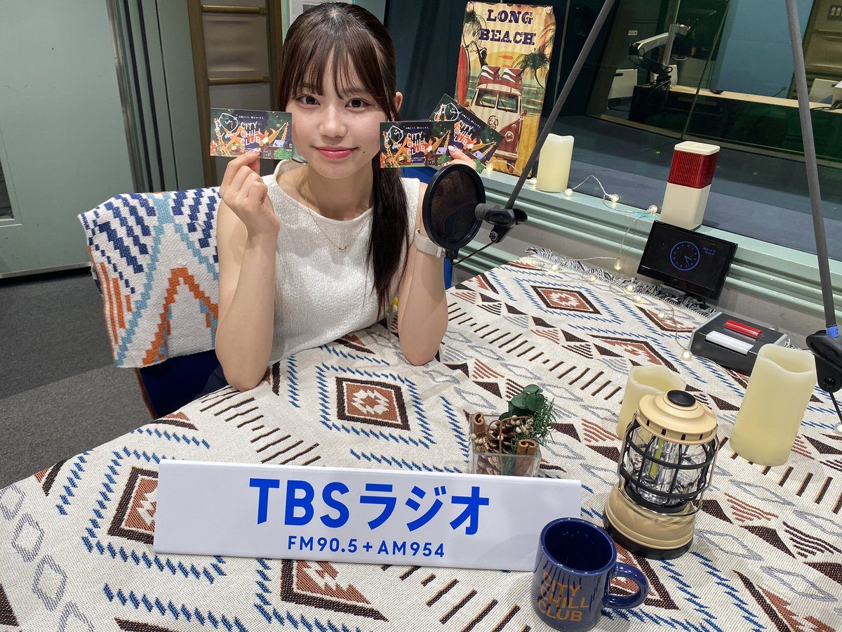CITY_CHILL_CLUB's tweet photo. 【プレゼント】
7/2.9のミュージックセレクター 上西萌々さんのサイン入り番組ステッカーを抽選で3名様にプレゼント！

応募方法は
@CITY_CHILL_CLUB
 をフォロー
+
このポストをいいね&amp;リポスト
+
下記応募フォームより情報入力
https://t.co/4YbIX6yepv

で完了！

〆切 7/31
@peach17chu https://t.co/h2GAila4Xe