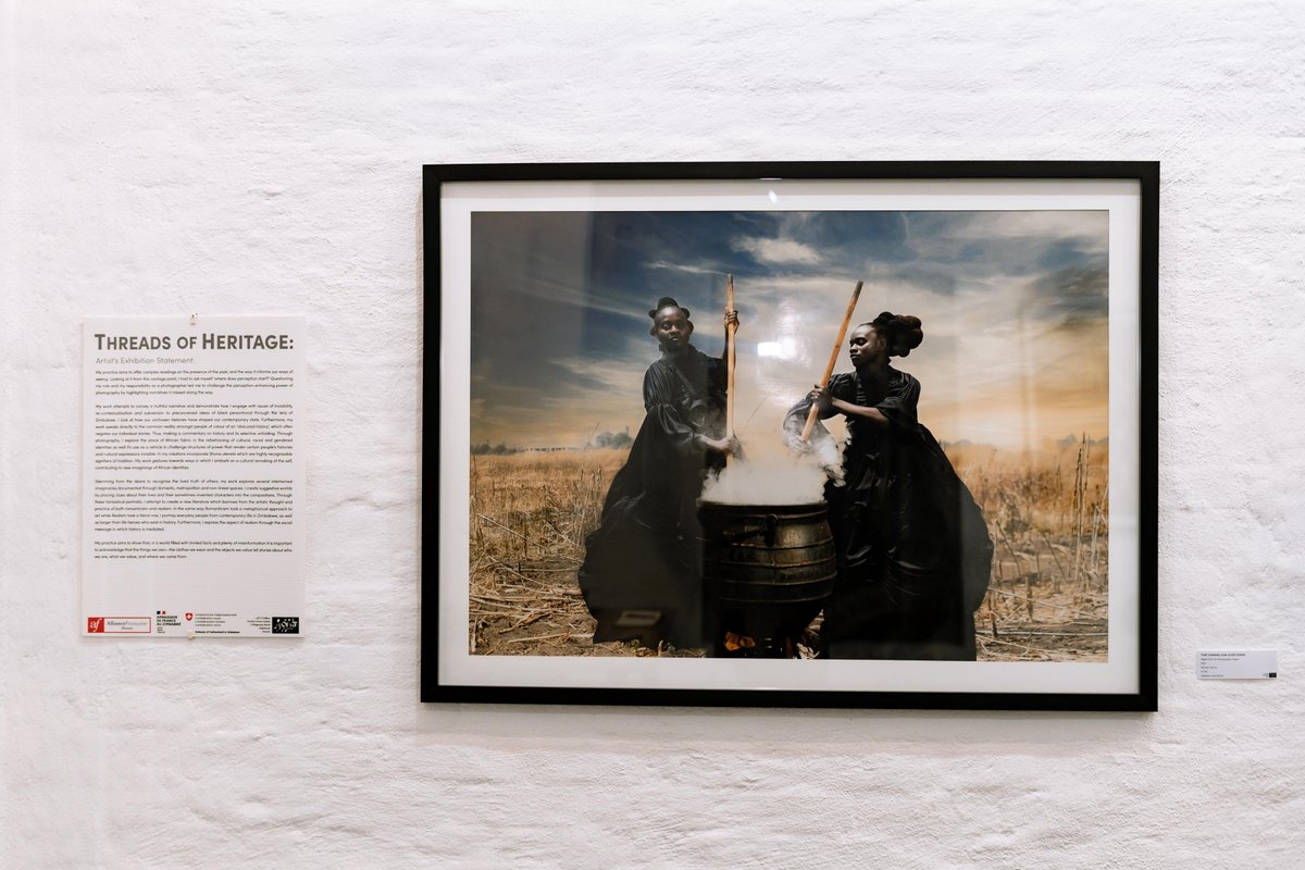 SwissEmbZim's tweet image. Celebrating Zimbabwean artistic brilliance!
The Embassy attended Tamary Kudita’s breathtaking exhibition &quot;Threads of Heritage&quot; at Loft 3 Gallery last Friday. Hosted by @AFHarare with support from Switzerland via  #SSADZA, reaffirming 🇨🇭’s commitment to Zim’s cultural landscape.