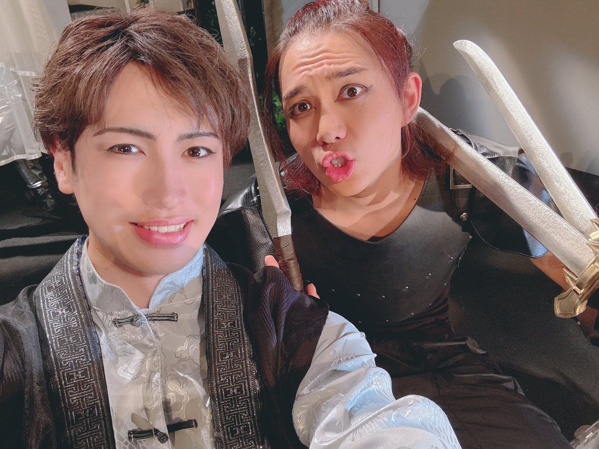 #エンドリ
初日終わりましたーーー！！！！
ご来場ありがとうございました！！✨

熱い初日でございました！！
本当に素敵な作品です。☺️
まさたかとーー！！🙌