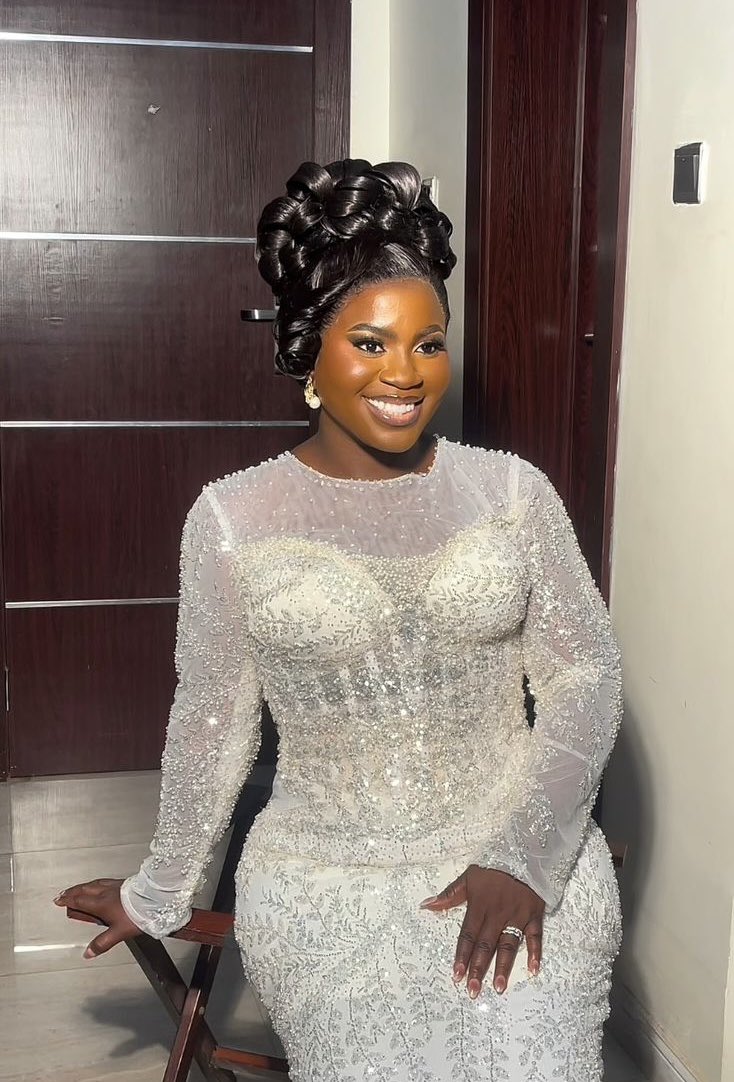 Precious_O_Akin's tweet photo. It's my 30th birthday and 2-month wedding anniversary.π°π
.
Thank you, Jesus, for proving your supremacy over every aspect of my life.
In You, I have HOPE and a FUTURE.πΈ
#30thbirthday #educationalconsultant #teachertrainer #edtechfounder #learnerscrib #learnerscribconsult https://t.co/dzyxY4C2G4