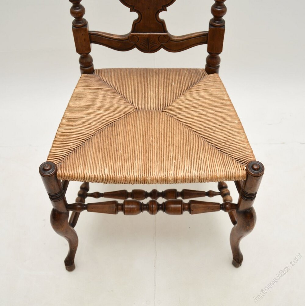 antiques_atlas's tweet image. For sale on Antiques Atlas we have this Set of Four #Antique French Walnut Dining Chairs antiques-atlas.com/antique/set_of… they date from around the 1860-1880’s.
From Marylebone Antiques @retroantiques1  #antiquechair #antiquechairs