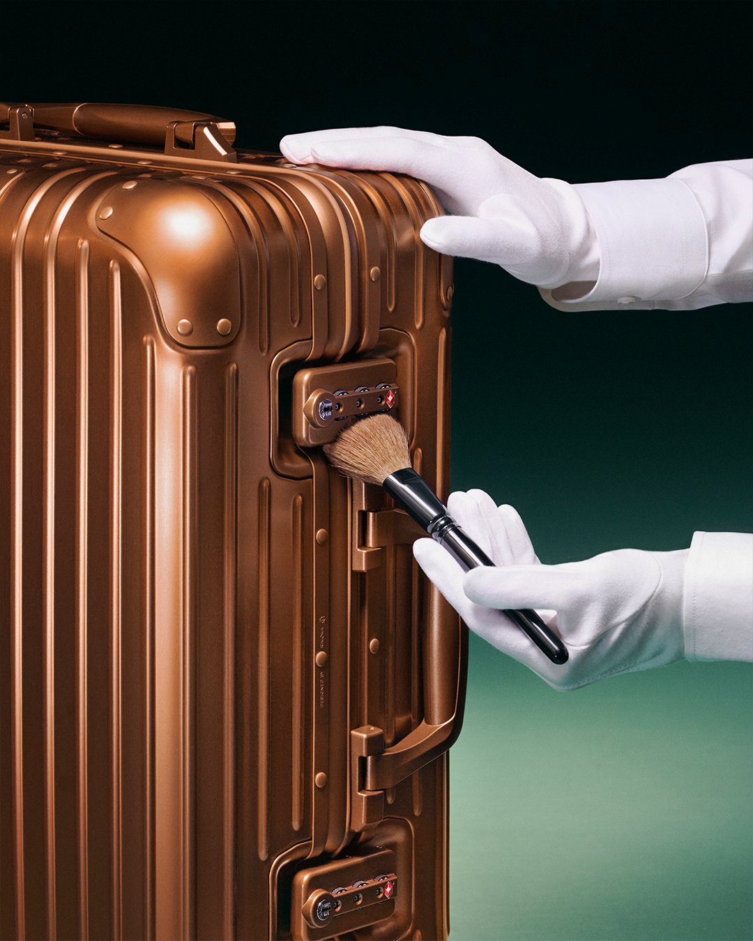 希少【RIMOWA×Lufthansa】 　 Titanium Gold Shop Rimowa Lufthansa Private Jet Collection – Luggage Factory