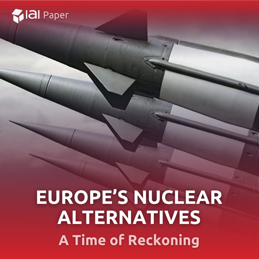 Europe’s potential to build credible deterrent capabilities of its own is limited to three alternatives:
◼️ the strengthening of France’s force de frappe as a European pillar
◼️ the creation of an Anglo-French nuclear umbrella
◼️ the establishment of a European Multilateral